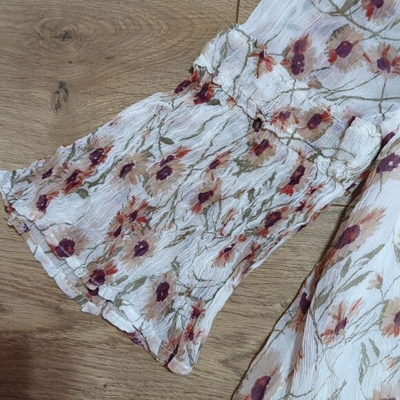 Lucky Brand Sheer Layered Floral Top with Flowing Bell Sleeves Large - Picture 3 of 8